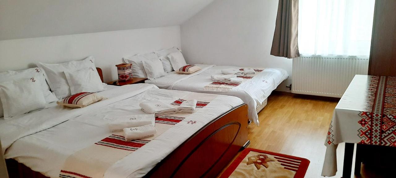 Casa Dacica Hotel Rîşnov Kültér fotó